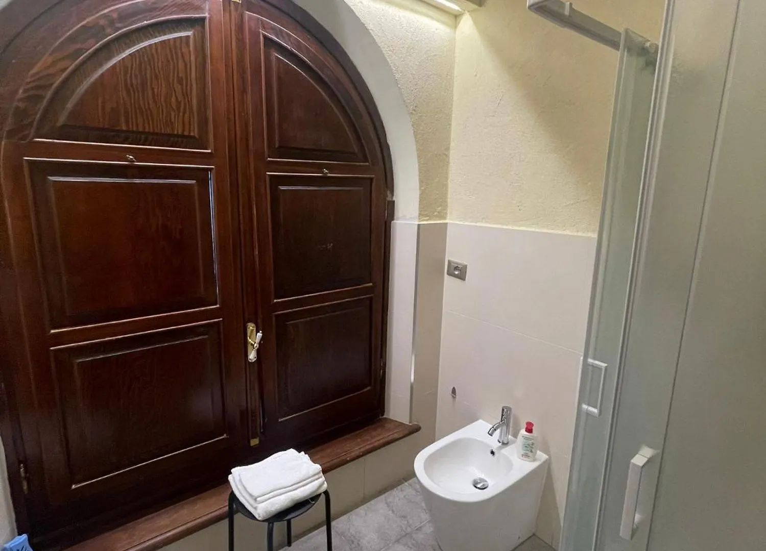 B&B La Torretta Loano Couette-café